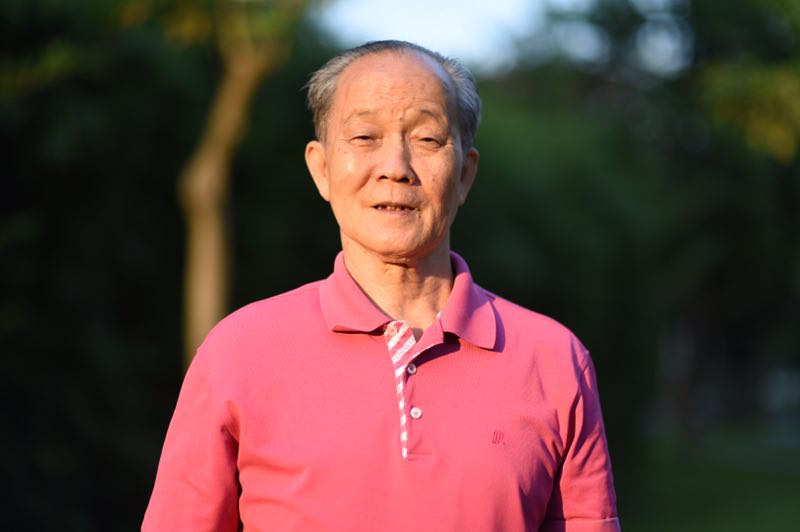 1510566914471025.jpg 4原经管系首任系主任黄书德教授从深圳发来祝贺视频.jpg