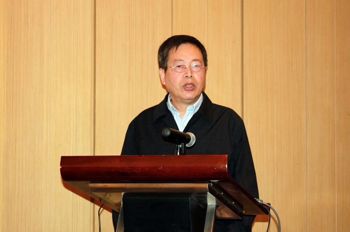 1508984704136711.jpg 5王朴会长总结第一届理事会工作.jpg