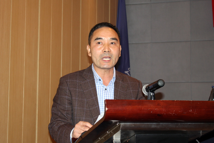 1508984710227767.jpg 6新任会长周学达作表态发言.jpg